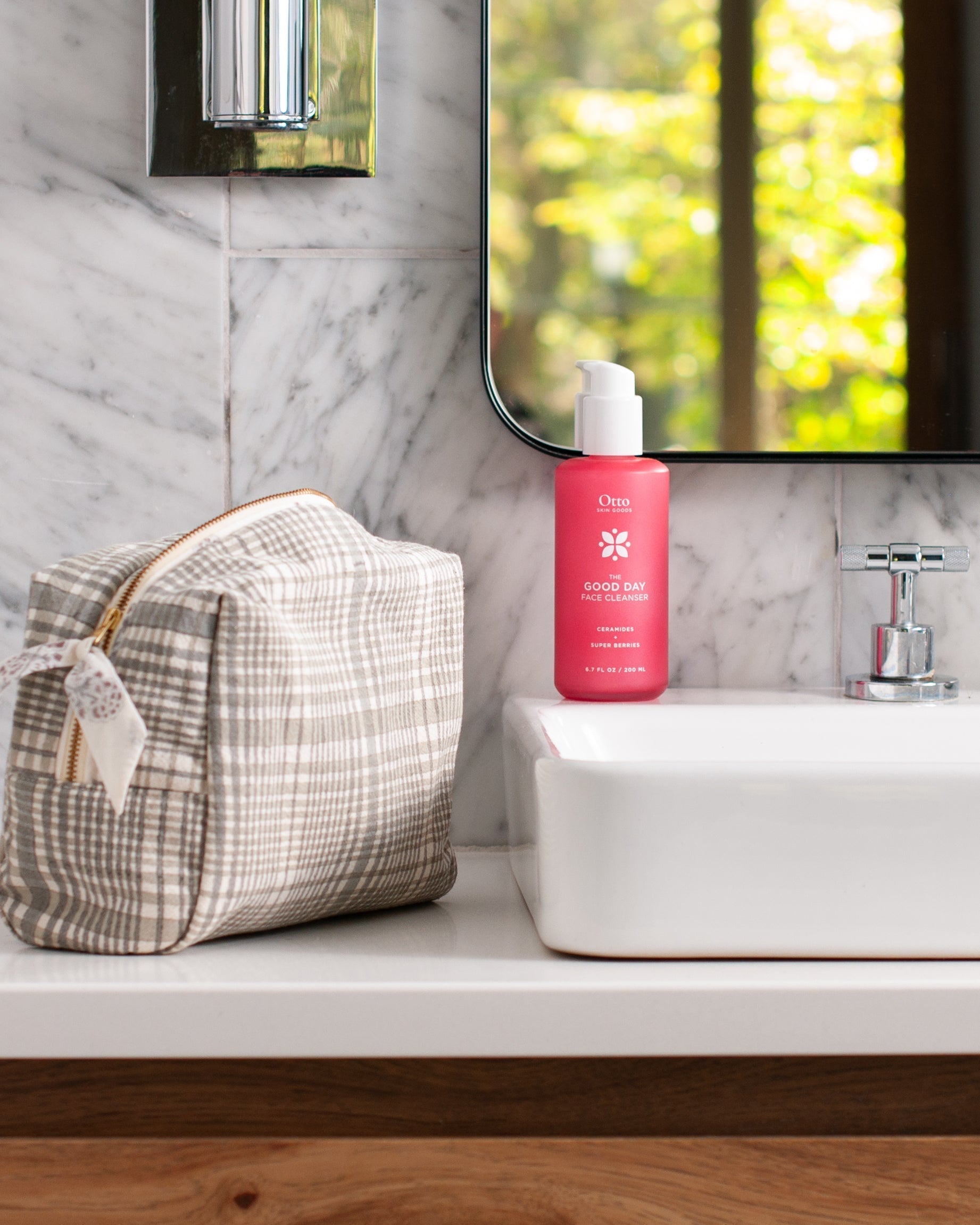 The Good Day Face Cleanser: A Gentle, Ceramide-Rich Cleanser for Daily Use