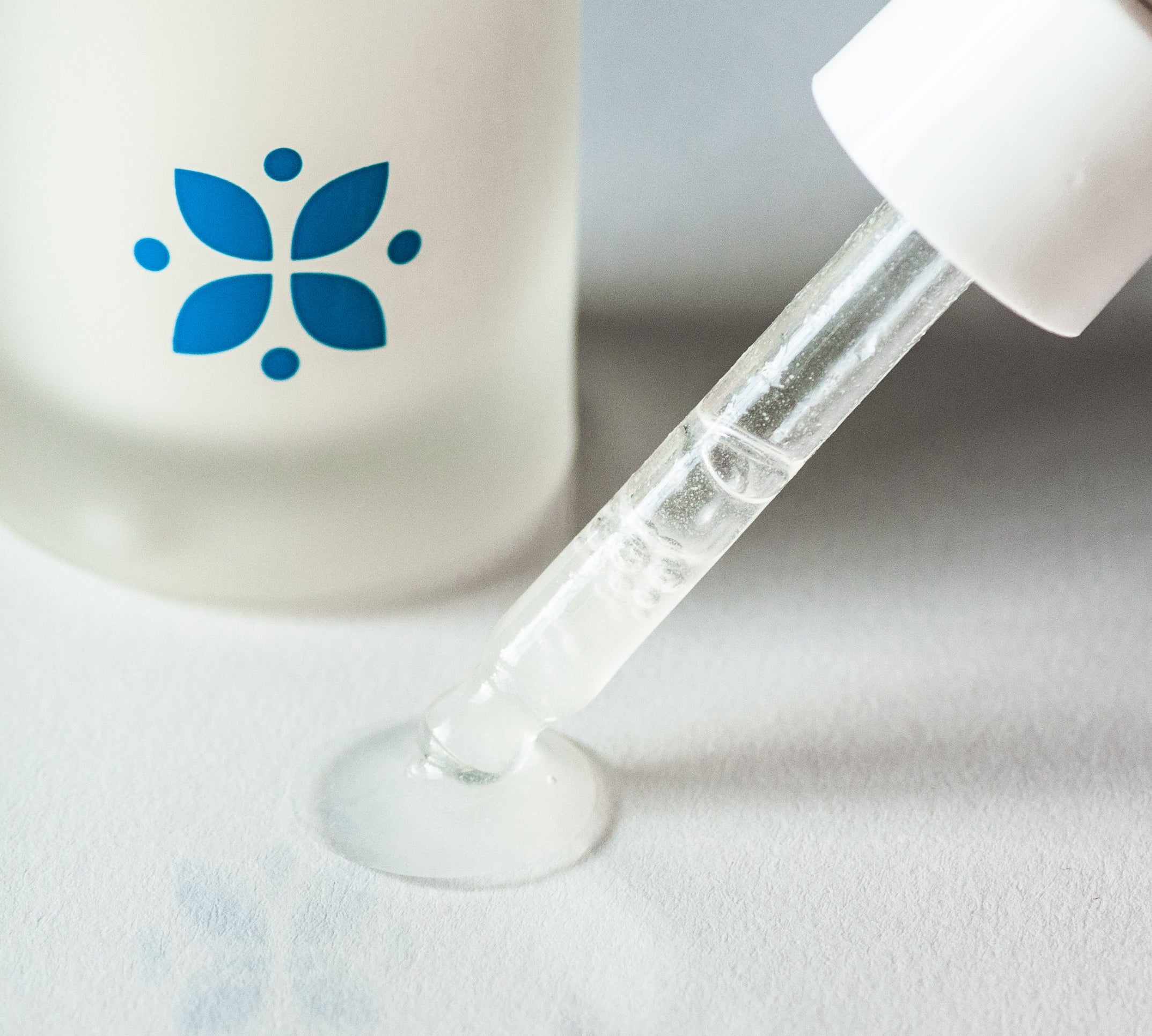 AHAs vs. BHAs: A Guide to Exfoliating Acids for Glowing Skin